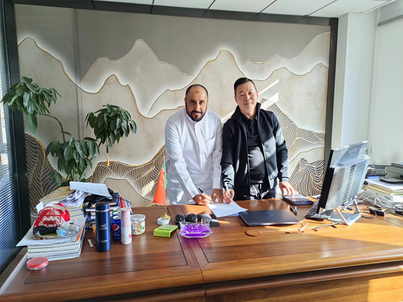 The important role of Kelai machine tool equipment in the aluminum foil lunch box production line